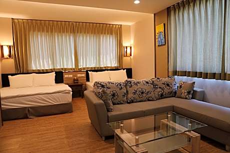 Two Double Beds - Non-Smoking