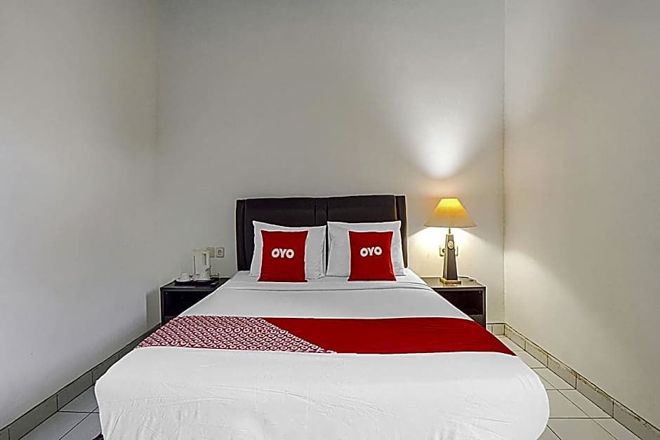 OYO Life 90589 Palem Garden Hotel