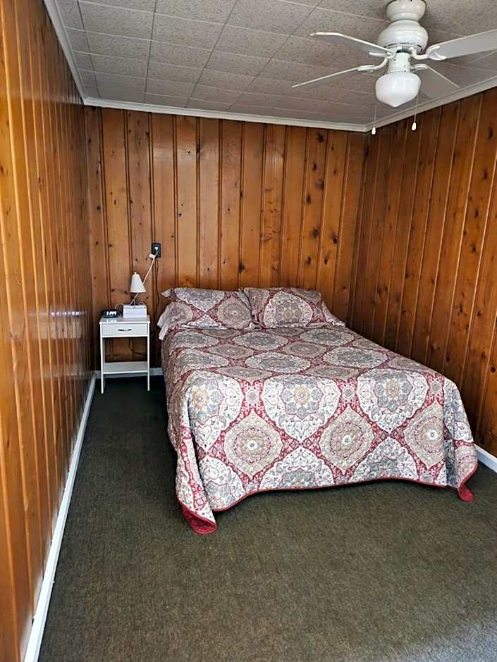 Little River Motel Saint Regis