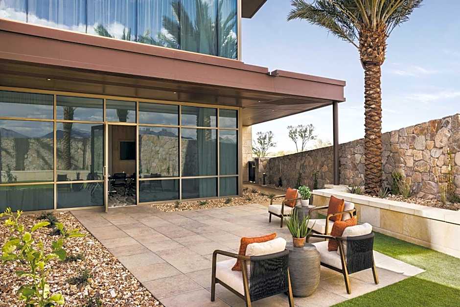 Hilton North Scottsdale at Cavasson