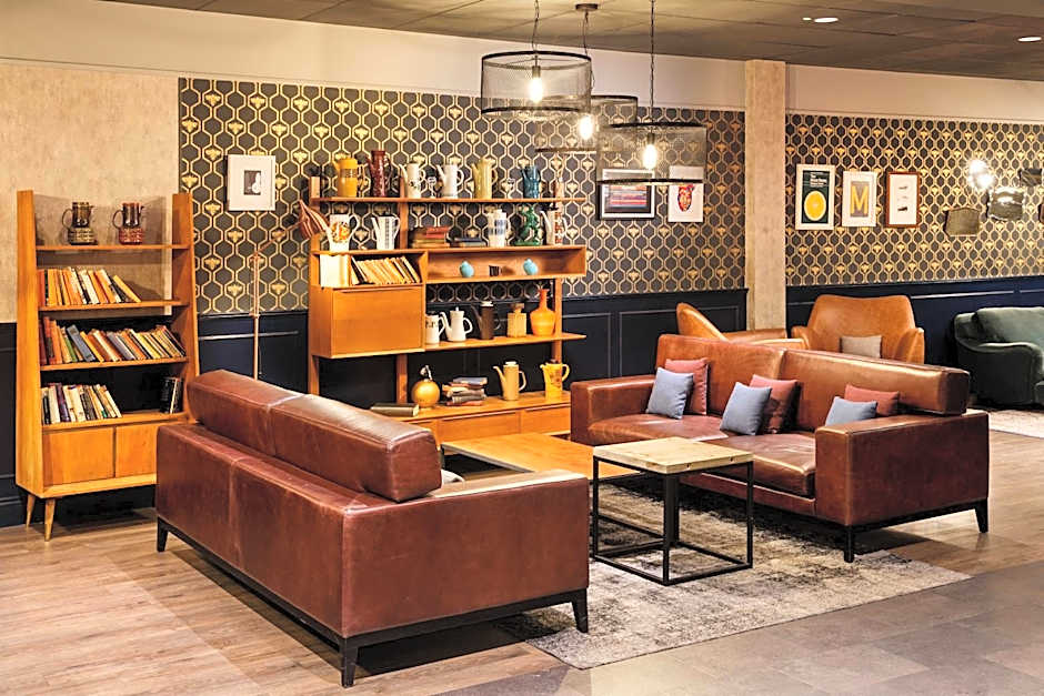 Ibis Manchester Centre 96 Portland Street