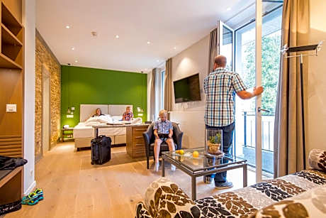 Family Room Mettenberg - Garden View with A/C