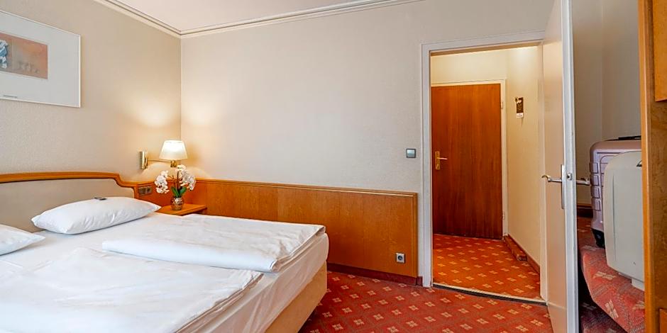 PLAZA INN Rieker Stuttgart Hauptbahnhof