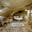 Solem Cave Suites