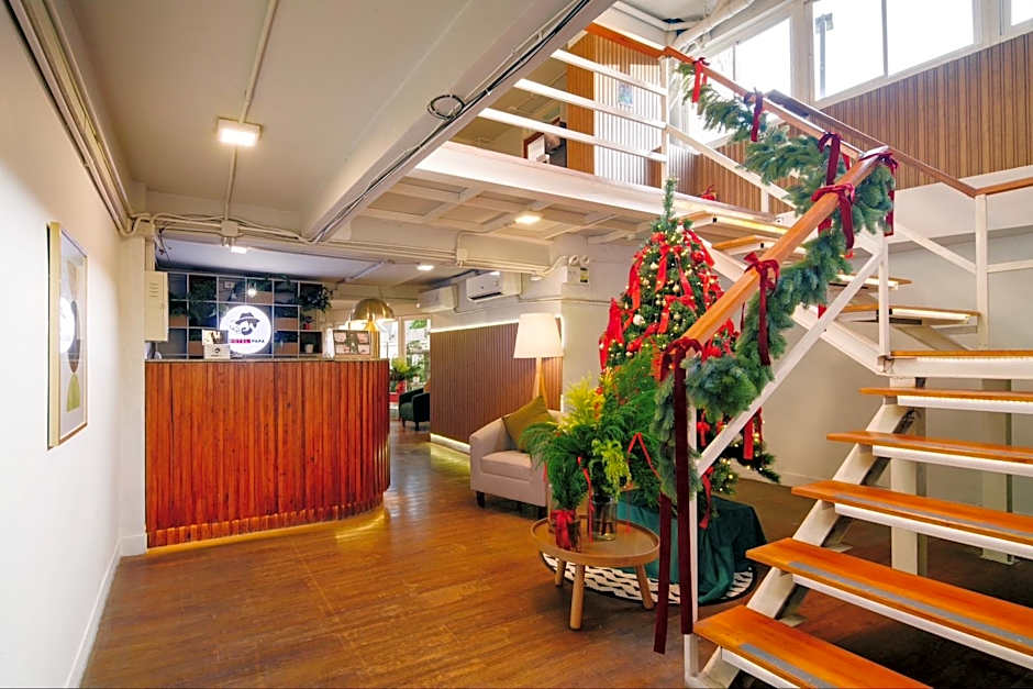 Hotel Papa Bangkok Siriraj