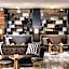 Empire Hotel