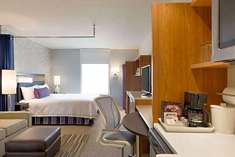 King Studio Suite - Hearing Access/Non-Smoking