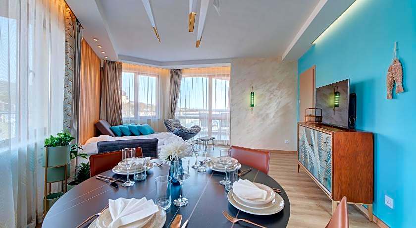 Marty's Beachfront Smart Homes