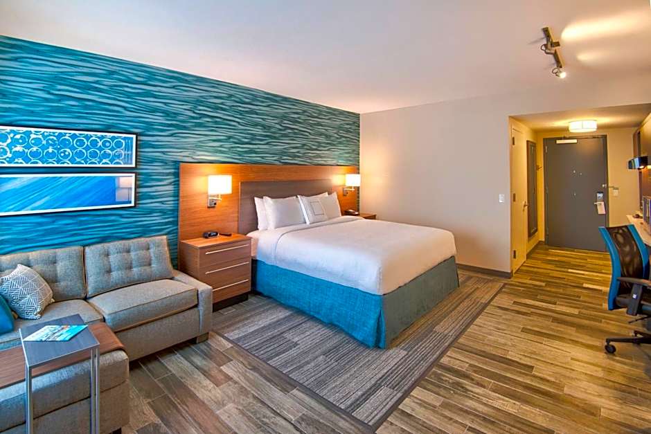 TownePlace Suites by Marriott Miami Airport