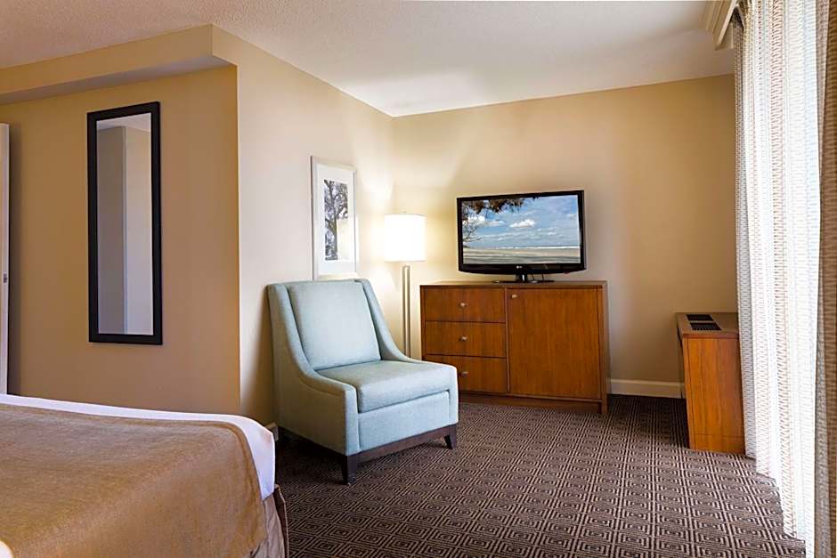 DoubleTree by Hilton Jacksonville Riverfront