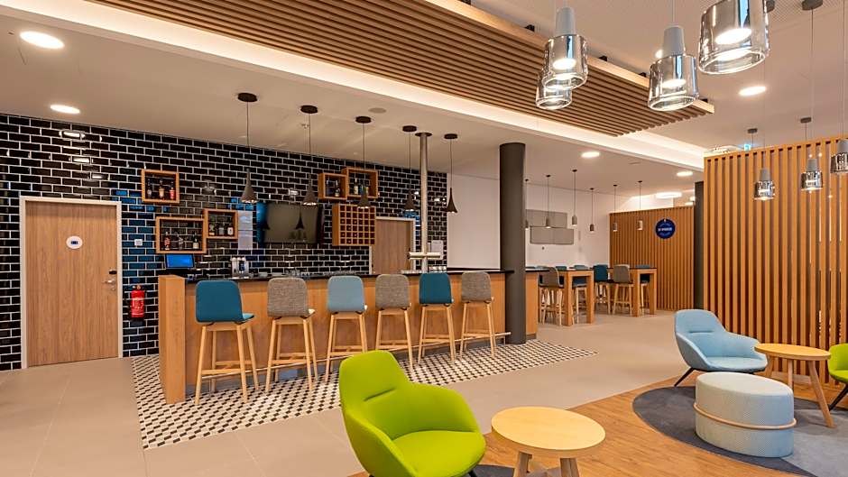 Premier Inn Mannheim City Centre