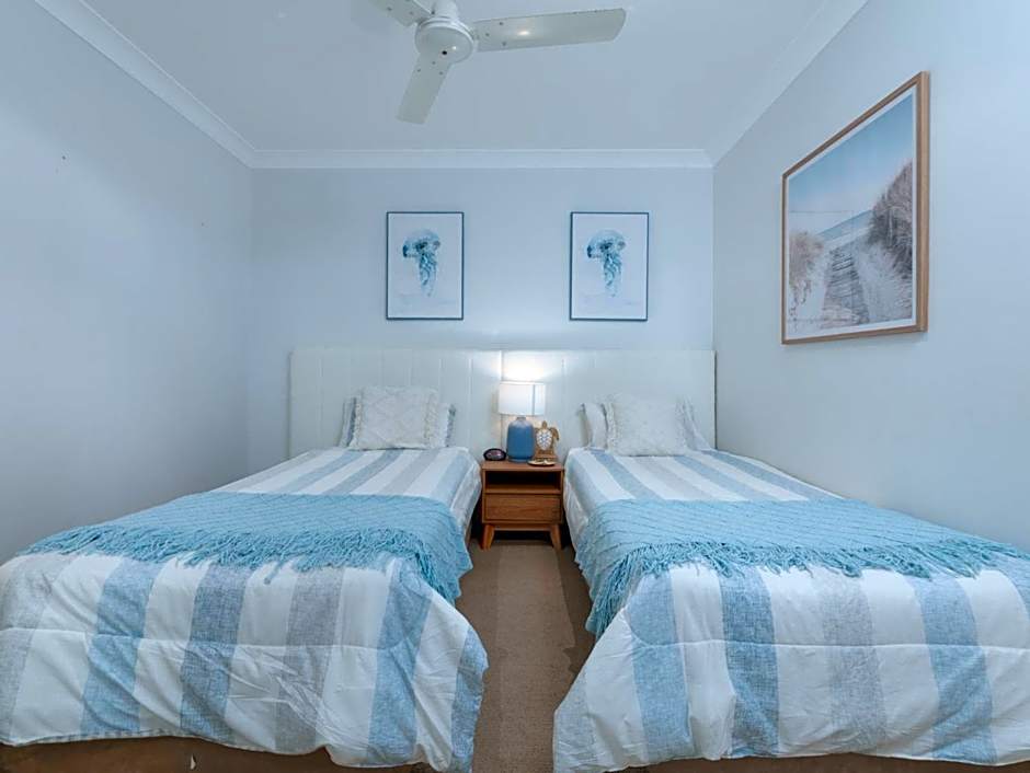 Koola Beach Apartments Bargara