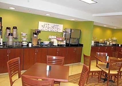 Sleep Inn & Suites Columbus, NE