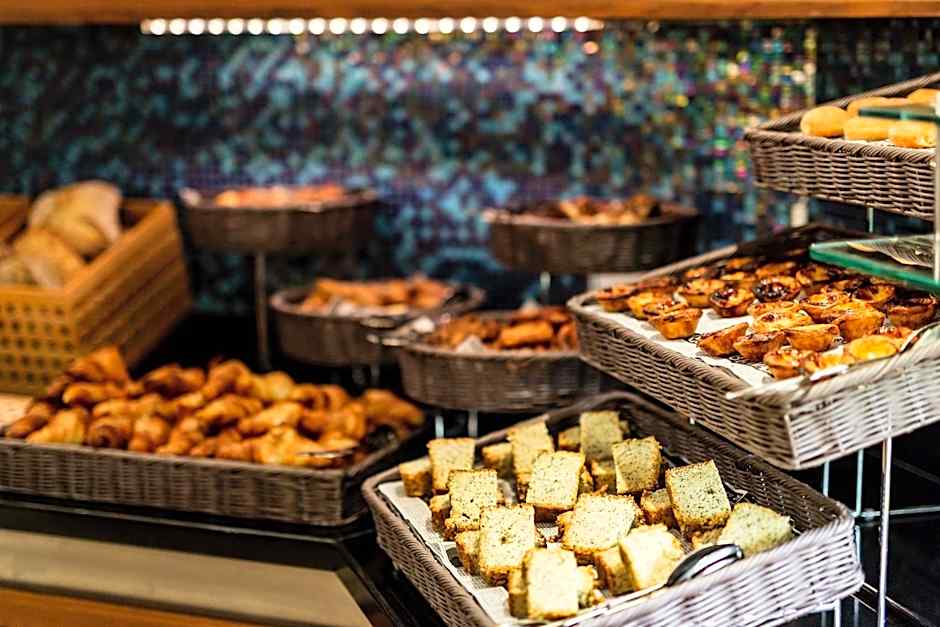 Hilton Vilamoura As Cascatas Golf Resort & Spa