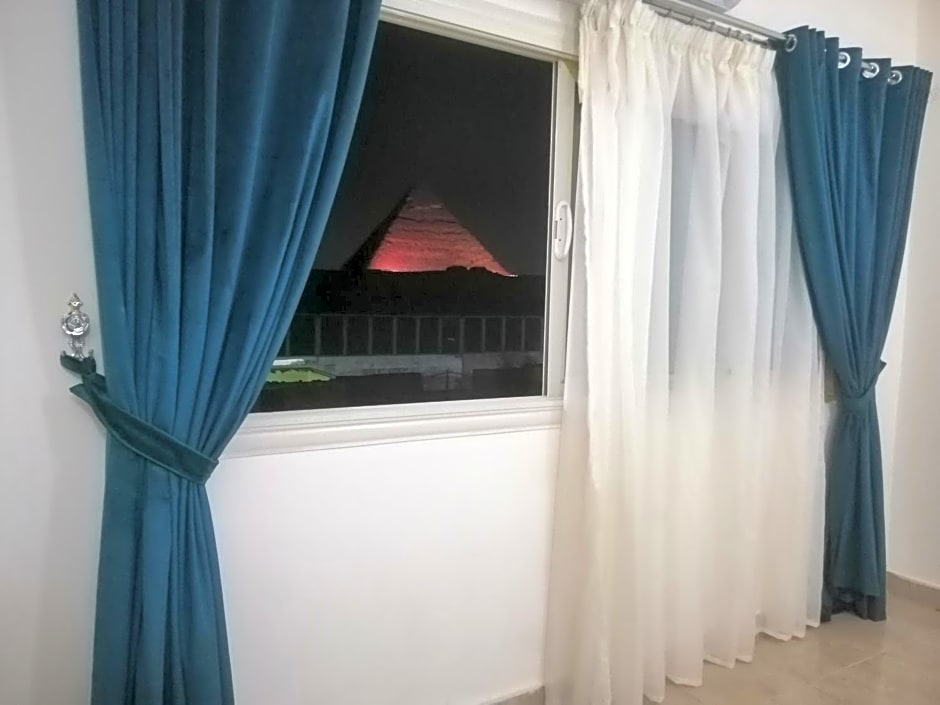 Anubis kingdom Pyramids View