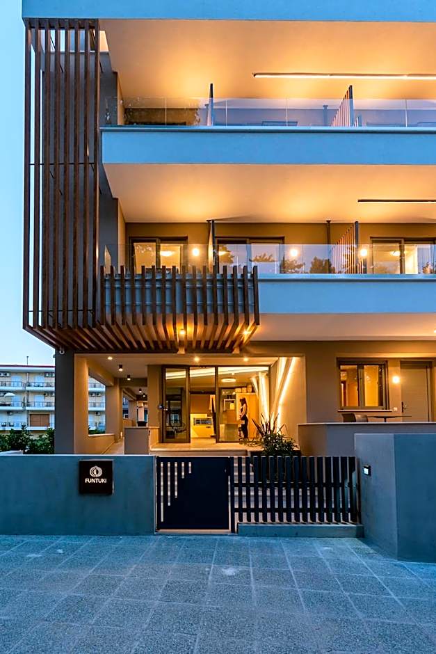 Funtuki Seaside Apartments