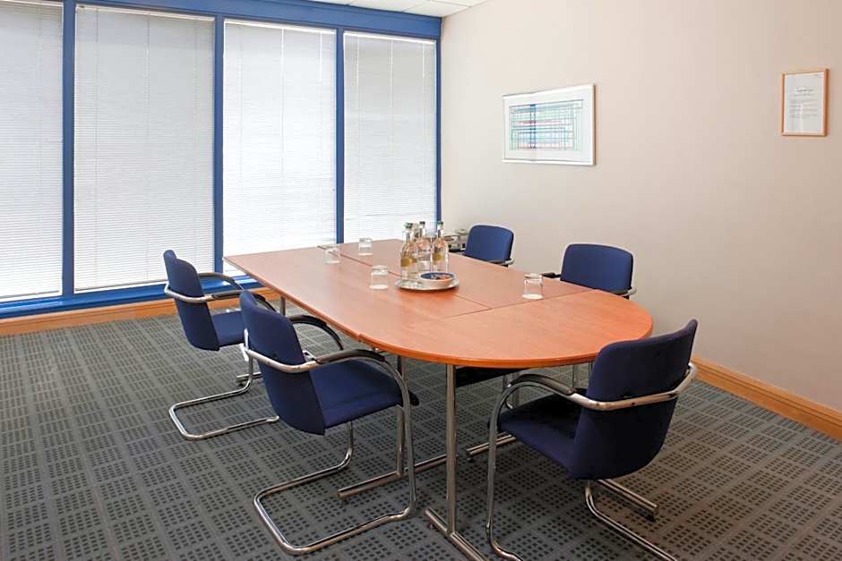 Best Western London Heathrow Ariel Hotel