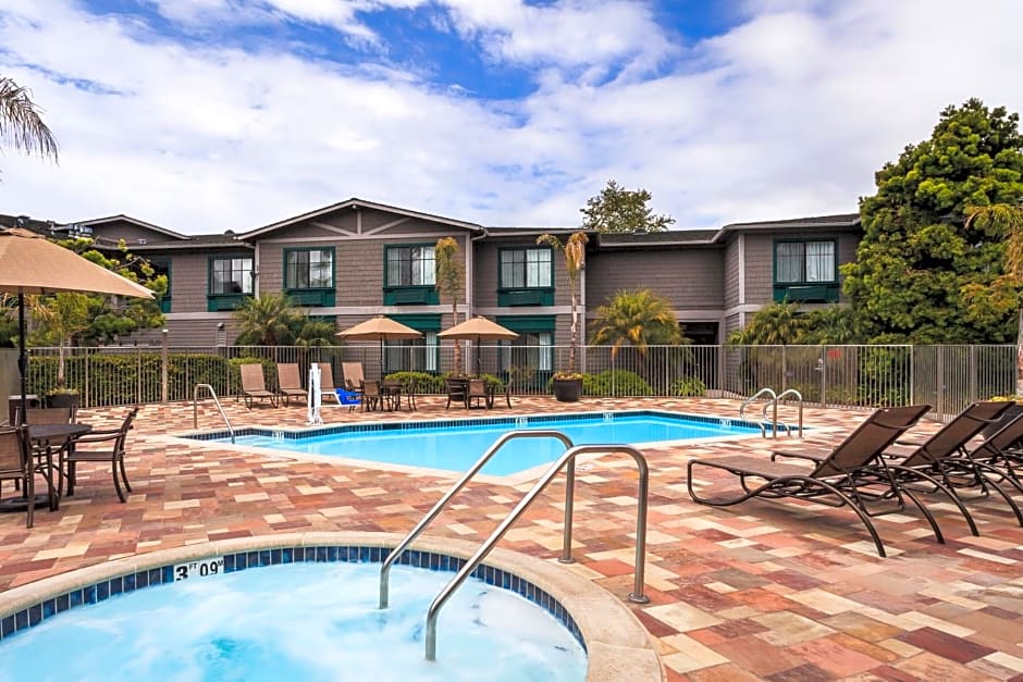 Holiday Inn Express & Suites Carpinteria