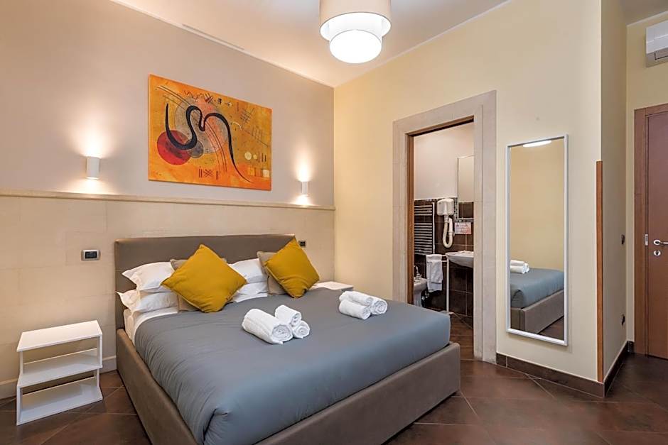 Cardinal Vatican Inn