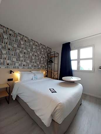 Kyriad Hotel La Fleche