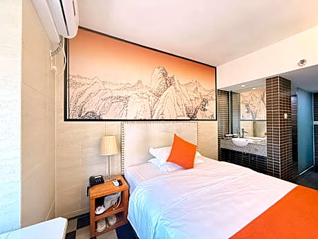 Run of House - Room only