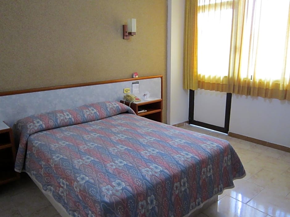 Hotel Baluarte