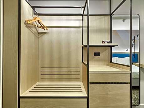 Premium King Room