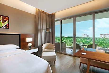 Twin Room with Terrace - Club Access