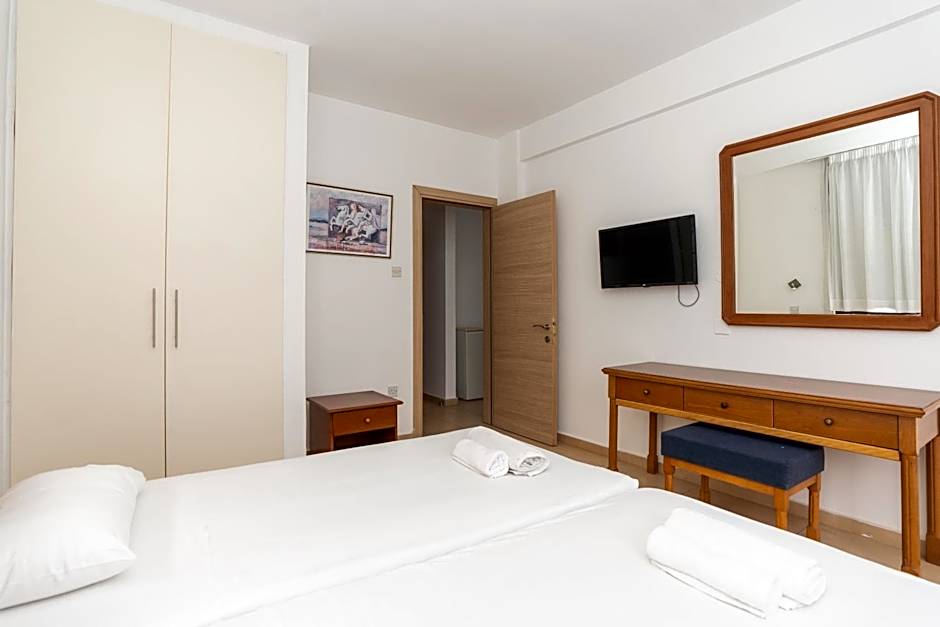 Flora Hotel Apartments