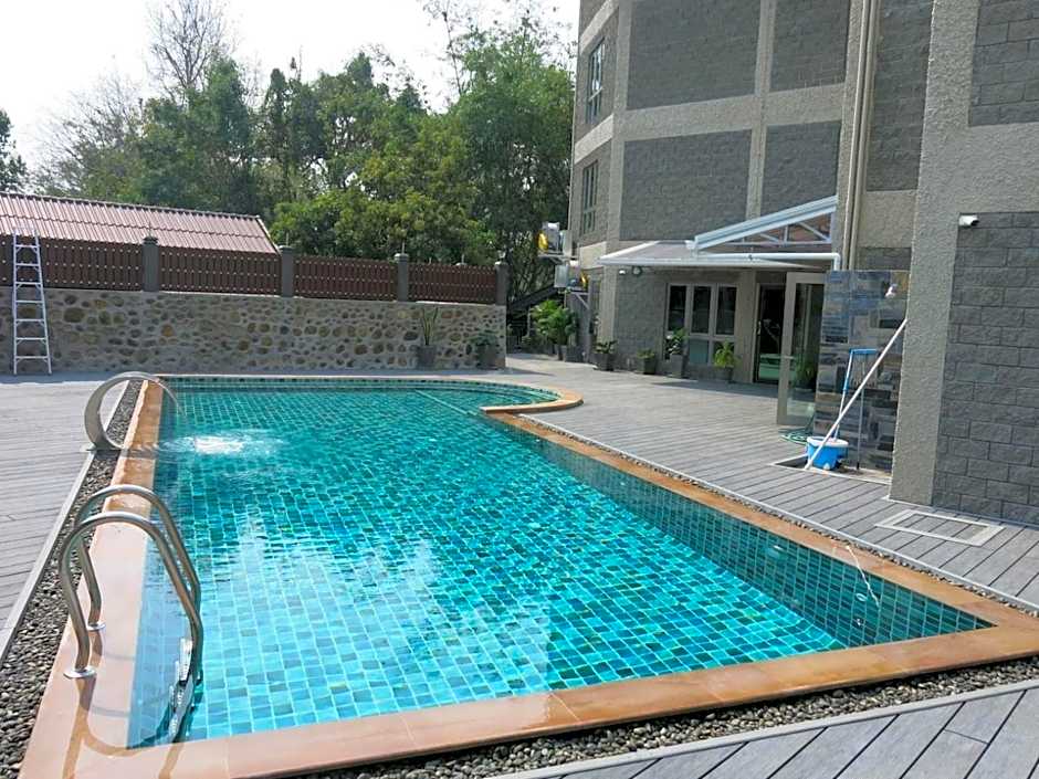 Cha Li's Family Hotel&Hostel