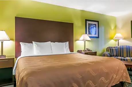 1 Queen Bed, Nonsmoking