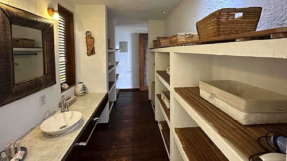 Hotel Acantilado de La Tierra by On vacation