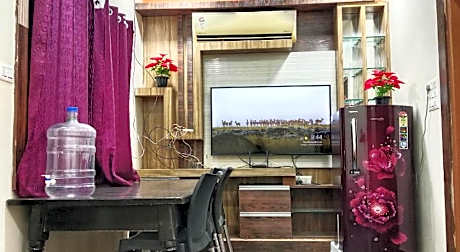 Vijayanagara Home Stay