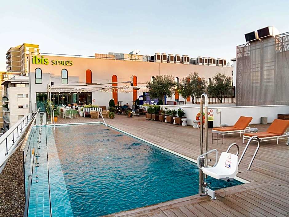 Ibis Styles Sevilla Santa Justa