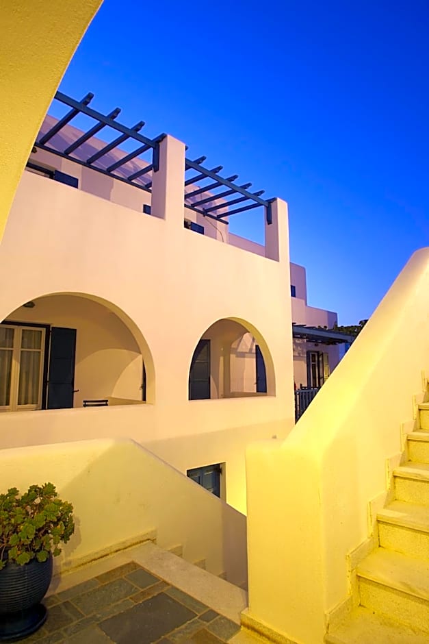 Paros Inn Seafront