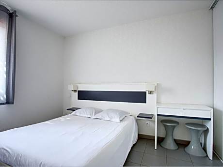 One-Bedroom Apartment (4 people)