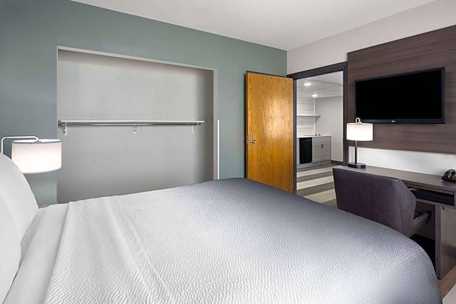 Super 8 by Wyndham Columbus