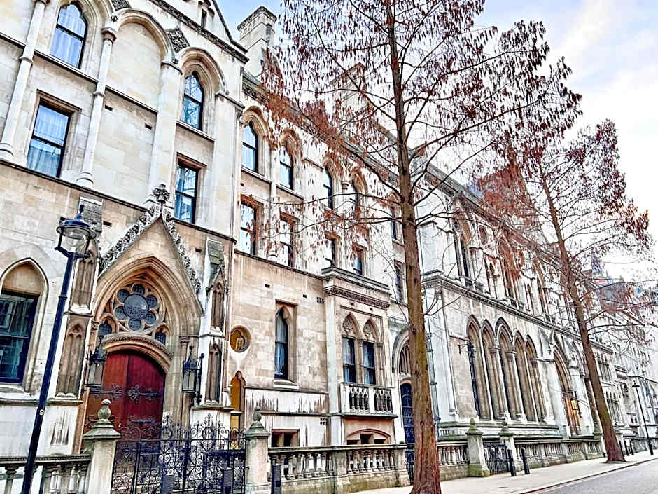 Deluxe Entire Apartment Between Covent Garden and St Pauls Cathedral