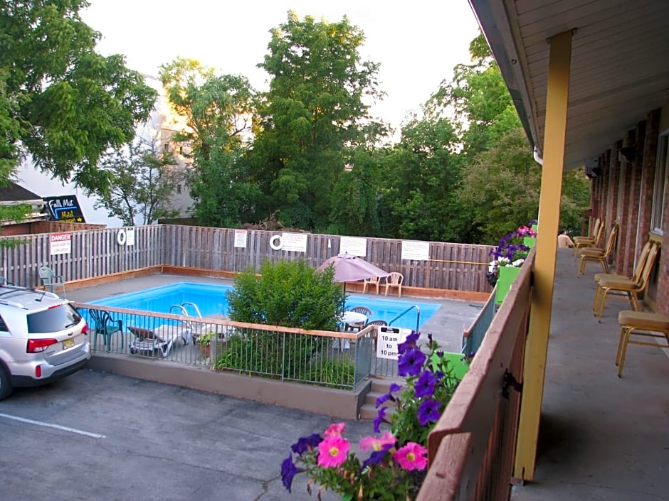 Sunset Inn