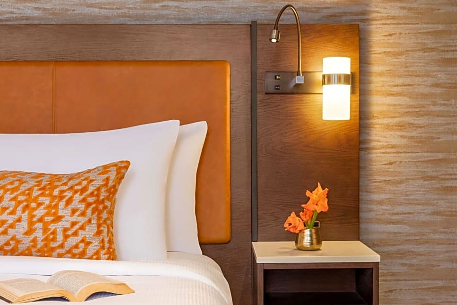 Hoodoo Moab, Curio Collection by Hilton – Moab, UT