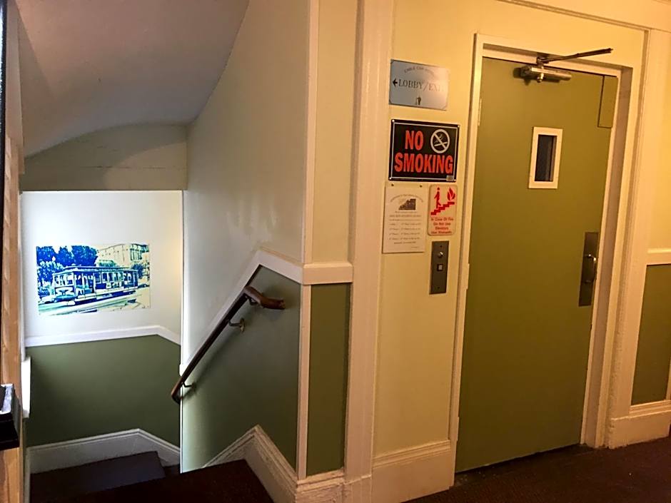 Cable Car Hotel – San Francisco, CA
