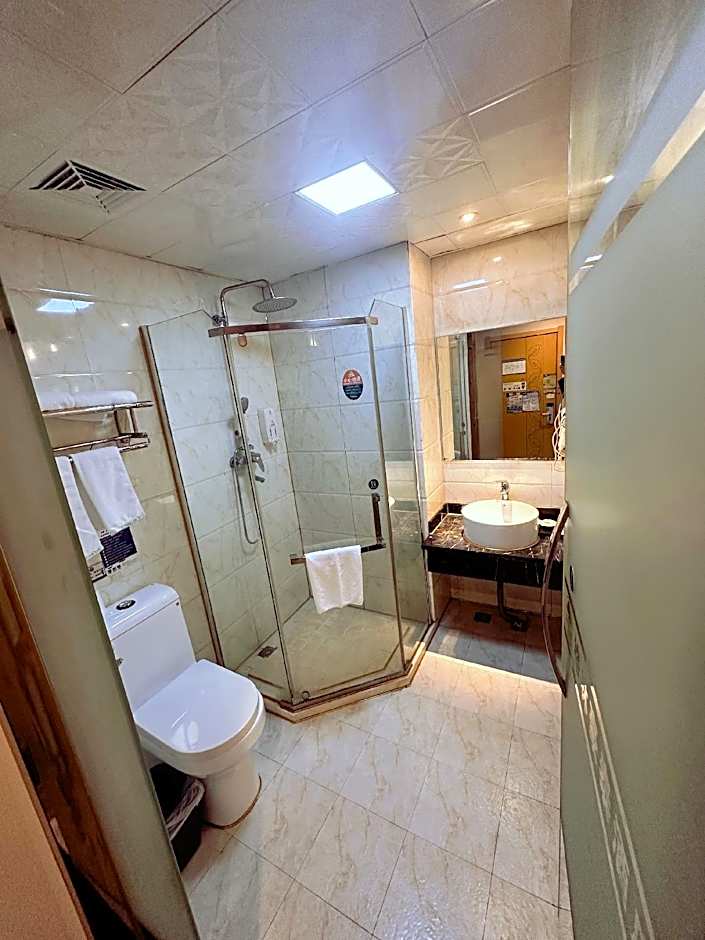 GreenTree Inn ZHejiang JInhua Yiwu International Commercial City Changchun Accesory Street Shell Hot