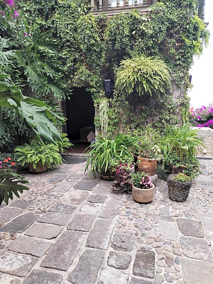 Hacienda Las Amantes