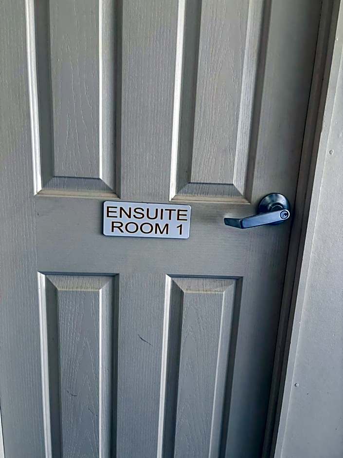 Grand Hotel Mount Morgan