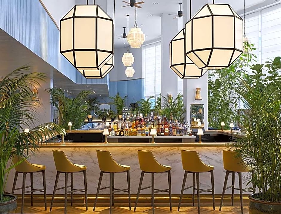 The Diplomat Beach Resort Hollywood, Curio Collection by Hilton