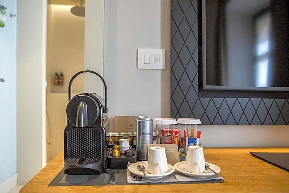 Savona 18 Suites