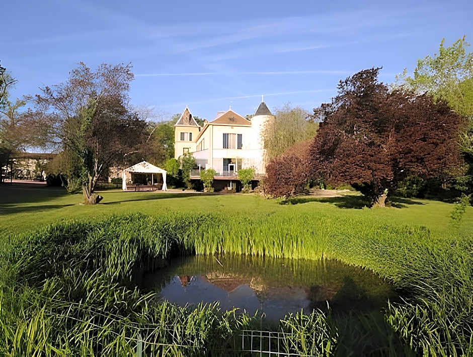 Chateau de Champlong Table Hotel **** Golf & Spa