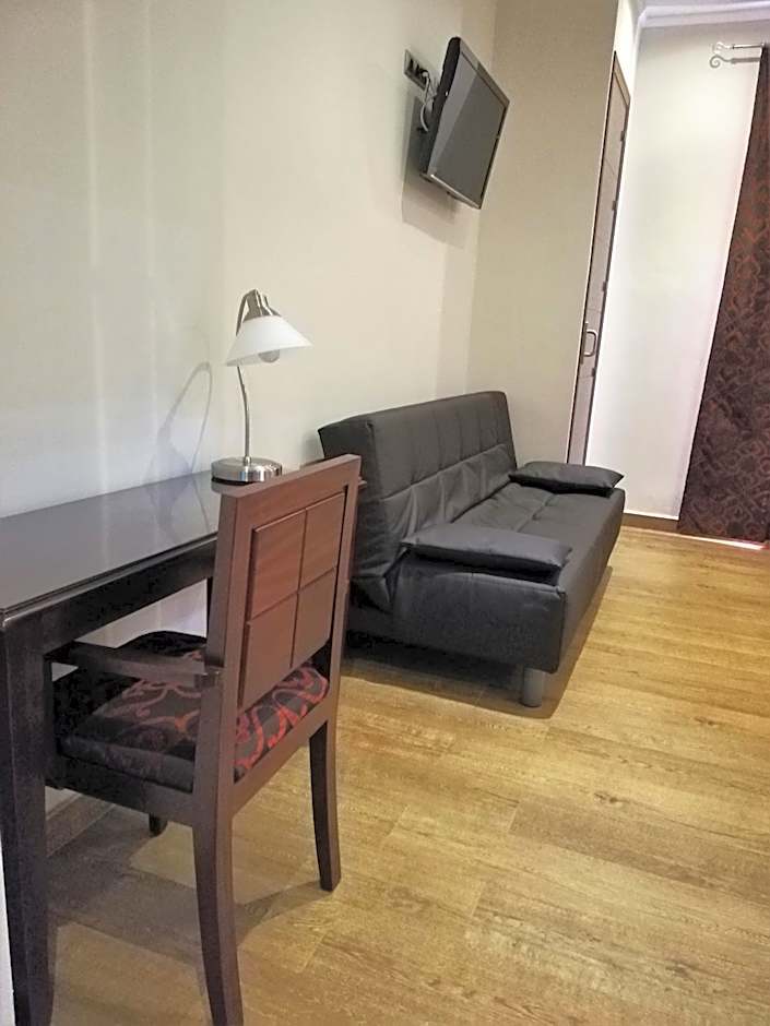 Hotel LB Lebrija by MA 22 Puntos