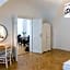 Three Golden Crowns Apartments