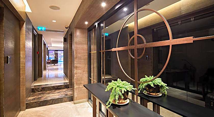 The New Hotel Zeybek